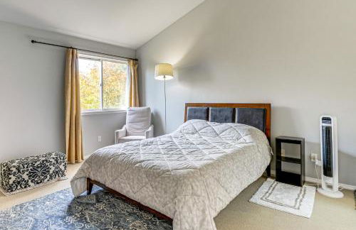 Modern Home Close to Dtwn Woodinville with Yard - Foto 14