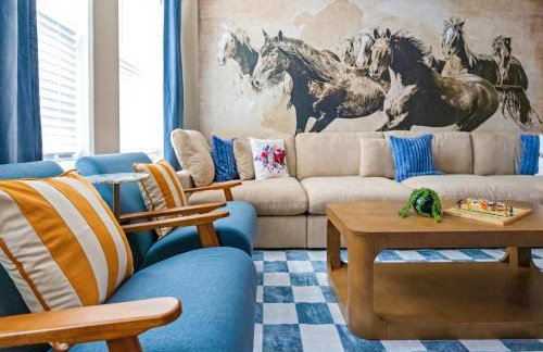 Stylish City Condo Near Top Restos & Nightlife - Foto 7