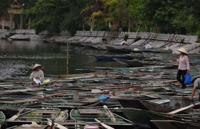 Ninh Binh Day Trip - Photo 1