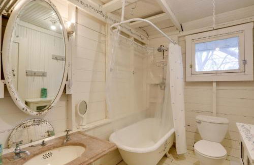 Spacious Lakeside Cottage - 2 Miles to Marblehead! - Foto 22