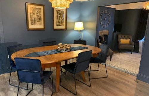 No 11, Fishguard, Ideal for beach, coastal path and town! - Photo 32