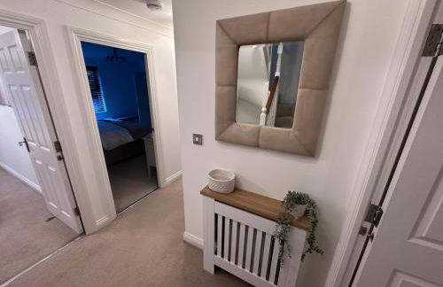 Elegant 5 Bed 5 Bath Home - Foto 20