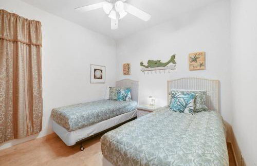 Oceanside Escape with 3 Bedrooms Spectacular Ocean View and Pool - Foto 22