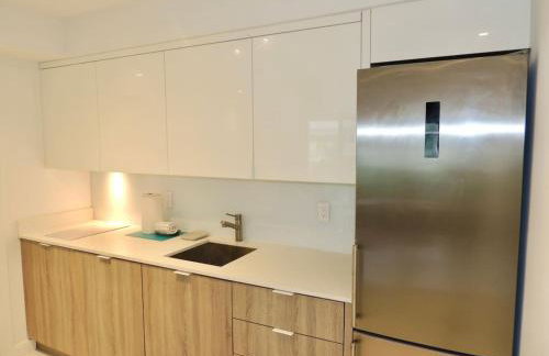 Lux design 2 bedroom unit sleep 4 in SoBe bst area - Foto 6