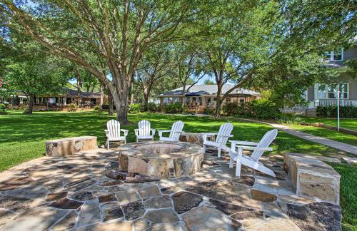 Remodeled Cedar Creek Lake Retreat with Fire Pit! - Foto 31