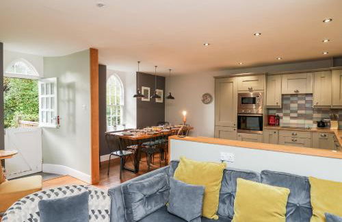 Upper Vestry - Photo 7