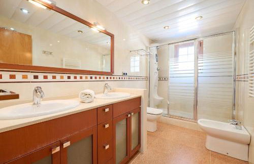 Marina in Blanes With 6 Bedrooms and 4 Bathrooms - Foto 48