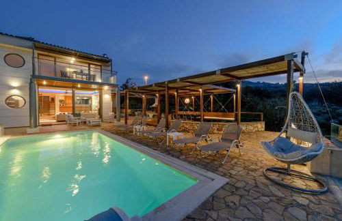 Villa Serenity - With Private Heated Pool - Foto 8