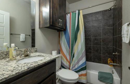 Family-Friendly Home - Ideal for World Cup Week - Foto 32