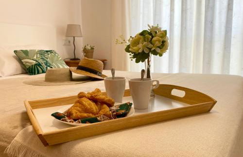 Golden Reddis - Photo 3