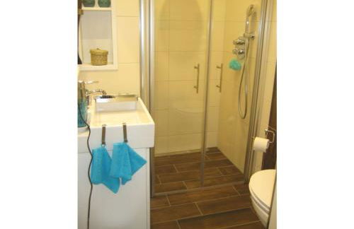 Dollhouse Modern Retreat - Foto 32