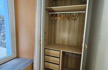 Appartements 4, 5 et 10 personnes rénovés en centre-ville - Foto 22