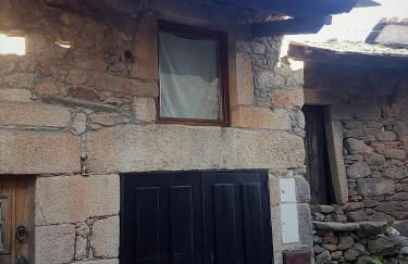 Abrigo Montesinho - Foto 2