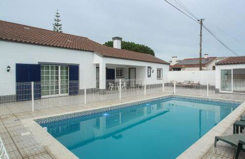 Capelas Blue , Relax & Fun - Up to 14 Guests! - Photo 4