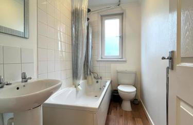 Beach & City Access - 2 Floors, Full Kitchen, Free Parking - Foto 34