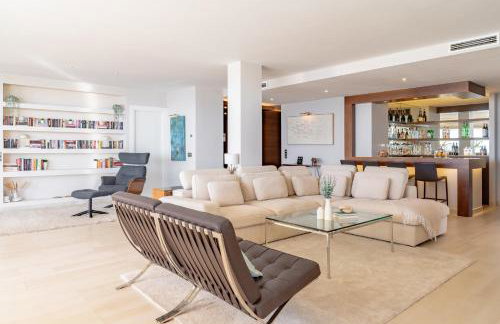 Infinity Blue Penthouse - Photo 31