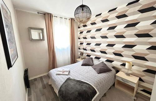 SPACIEUX DUPLEX PRES DES QUAIS DE SEINE LINGE MAISON FOURNI PARKING GRATUIT 4 CHAMBRES bienvenue à vous - Photo 12