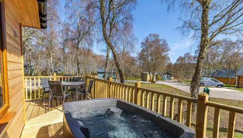 Thistle Lodge 21 with Hot Tub - Foto 2