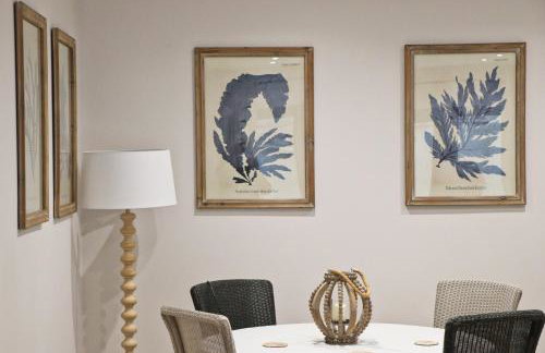 Fifty Steps from the beach! - Foto 8