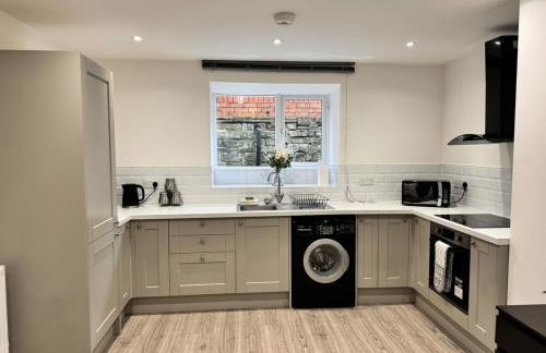 3BD Modern Home with Free Private Parking - Foto 4