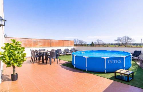 Jouvacations Ripolles Figueres-Vilafant - Foto 2