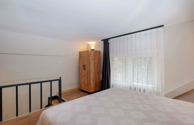 The Han YK - Photo 38