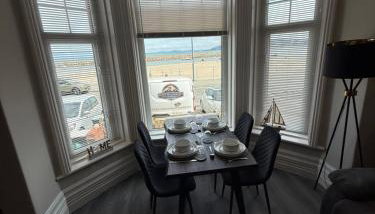 Stunning 2 Bedroom Ground Floor Sea View Apartment - Foto 4