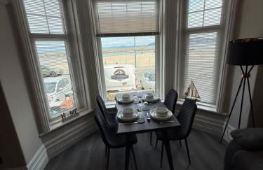 Stunning 2 Bedroom Ground Floor Sea View Apartment - Foto 4