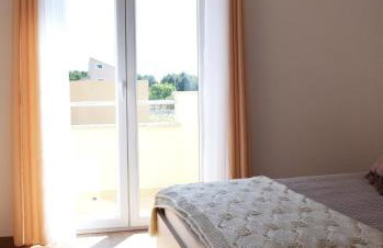 Villa Sun with pool - Photo 24