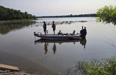 New Lux Cottage by Lake, King bed, Full Kit, Wi-Fi - Foto 14