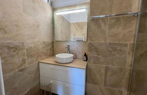 Facing the sea 2 steps from the beaches - Photo 20