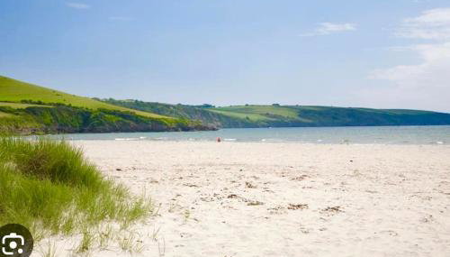 The Driftwood Den - Photo 1