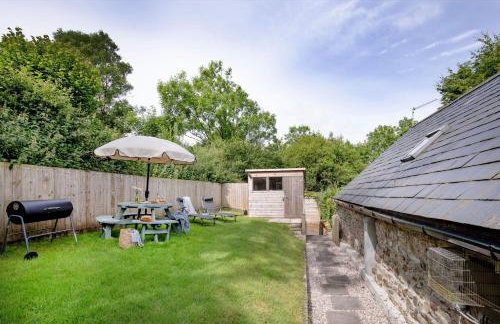 The Small Barn - Photo 31