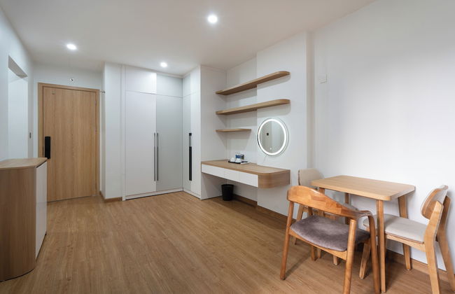 Moonlit Suites Hotel - Photo 42