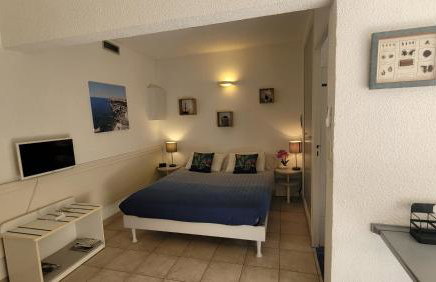 Studio situé à 20 metres de la plage d Agosta Porticcio - Photo 2