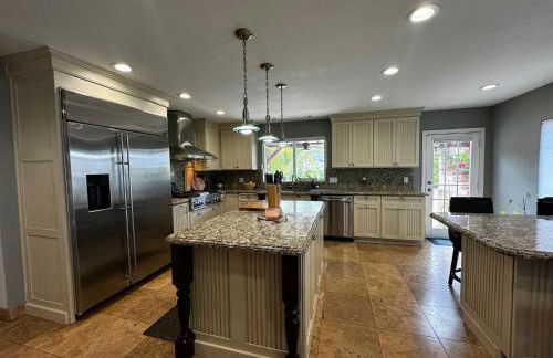 Secluded Paradise Oasis with Gorgeous Pool - Foto 15