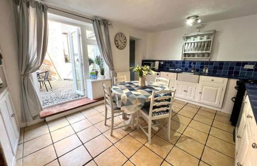 Anchor Cottage - beautiful two bedroom cottage in the heart of Holt - Photo 19