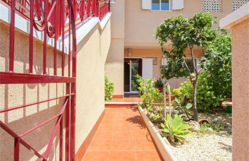 Preciosa casa con terraza y piscina R106 by Novadesta - Foto 23