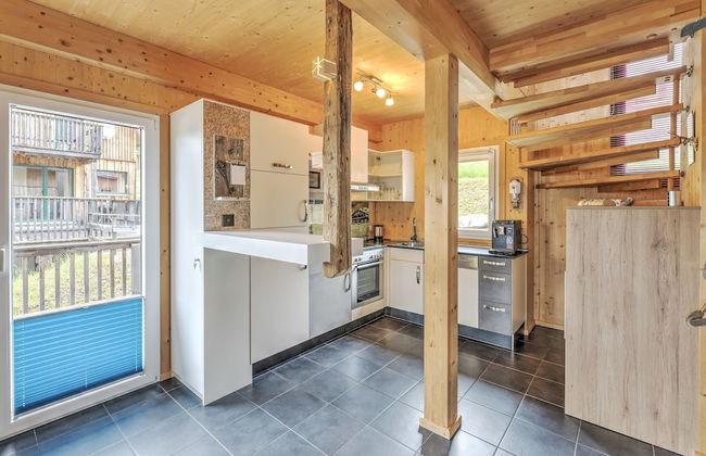 Cozy Chalet in Hohentauern near Forest - Foto 18