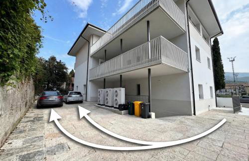 Residence Casa Palmira - Modern Apartments near Neɡrar Hospital - Valpolicella - Foto 30