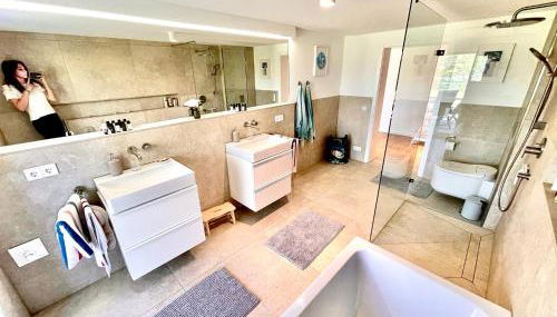 100m2 Fewo im Haus am See mit Garten bei Potsdam - Foto 5, towels, Shower