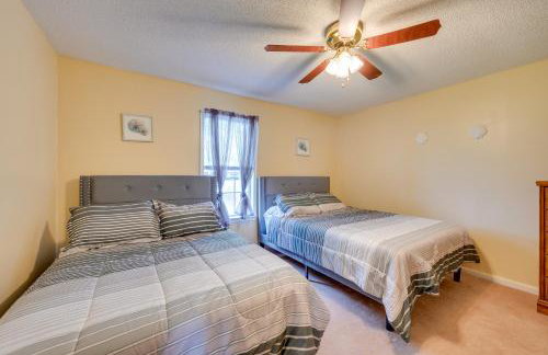 Waterfront Sparta Retreat with Dock, Deck and Grill - Foto 18