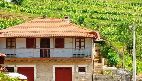 D. Maria São Pedro de Balsemão - Photo 2