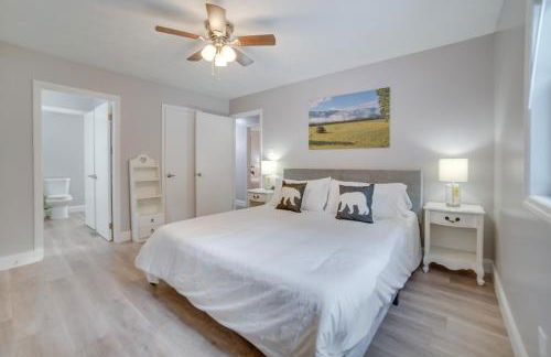 Kodak Getaway with Covered Decks and Game Room! - Foto 10