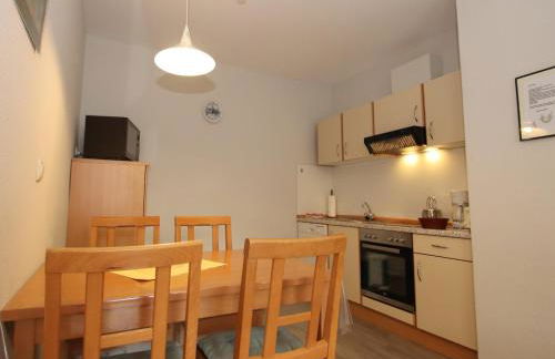 Reihenhaus in Strackholt mit beheiztem Pool - Foto 6