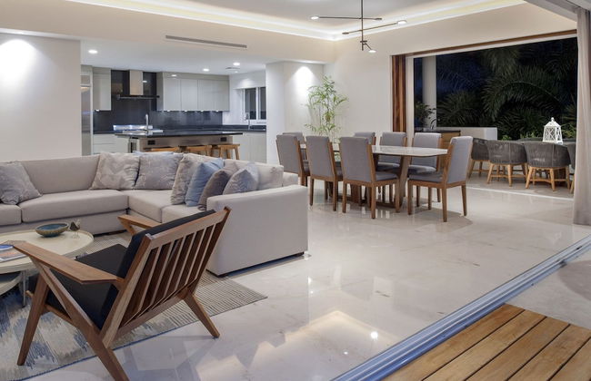 El Encanto exclusive condo private pool - Photo 46