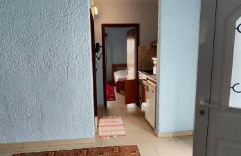 Giannis Gerakios apartments by climbing house - Photo 28