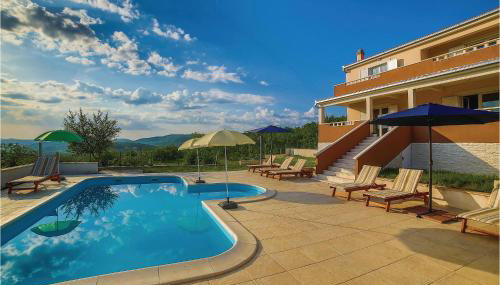 Awesome Home In Radosic - Foto 2