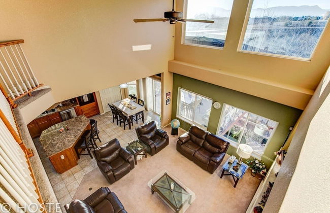 5BR Mtn Views Family Getaway HOT TUB - Foto 35