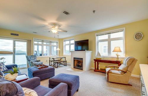 Lakefront Huddleston Condo with Community Pool - Foto 4